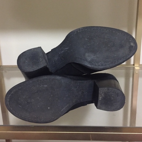 SPLENDID HEALED BOOTIES-(BLACK LAKOTA) EXCELLENT CONDITION 😍 
SIZE: 9.5 - Picture 3 of 3